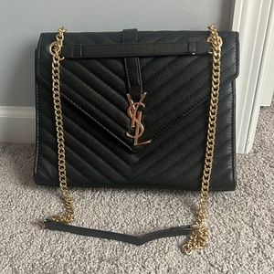 Black purse